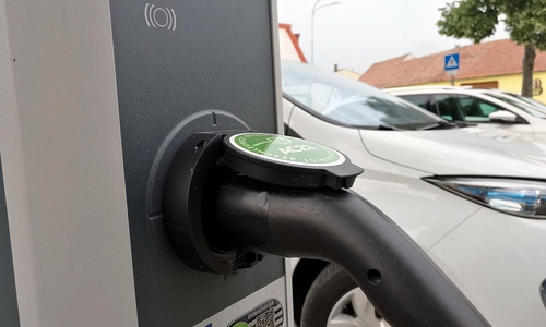 Stromtankstelle für E-Autos. Auf sie gibt es teilweise einen großen Run.