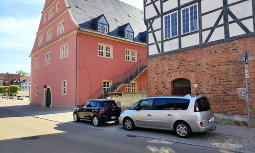 Hier könnten die Motorradparkplätze entstehen.