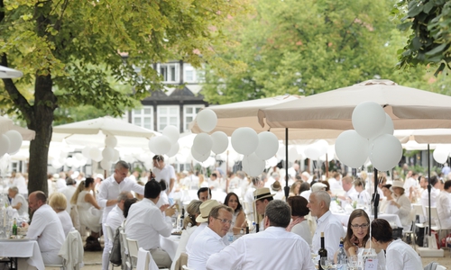 Am 28. August lädt das Stadtmarketing zu einem Dinner in White in der Braunschweiger Innenstadt ein – die genauen Plätze sind bisher noch geheim. 