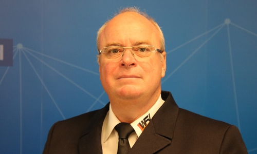 Dr. Frank Kämmer.