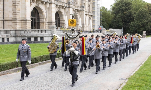 Das Heeresmusikkorps Hannover ist zu Gast in Gifhorn.