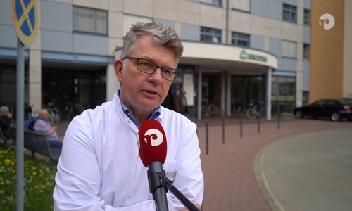 Ralf Koch, Chefarzt für Gefäß- und endovaskuläre Chirurgie an der Asklepios Harzklinik Goslar klärt über die Schaufensterkrankheit auf.
