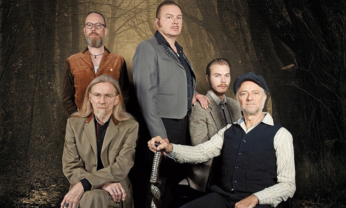 HISS treten am 16. September auf.