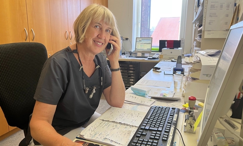 Die Zahnärztin Dr. Friederike Baxmann hat in ihrer Praxis weder Internet, noch Telefon.