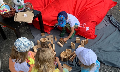 Auf dem Entdeckertag in Hannover können Kinder ihre Fantasie spielen lassen.