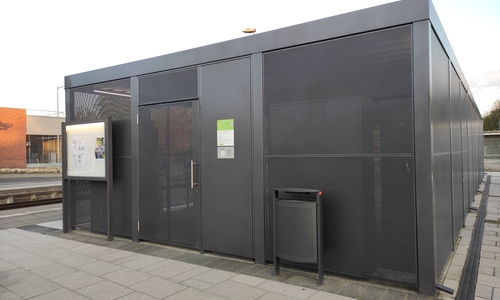 Das Fahrradparkhaus am Bahnhof in Wolfenbüttel.