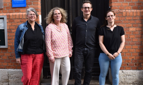 Tanja Schreiber, Geschäftsführerin des Instituts für Persönliche Hilfen, Tanja Schridde, Betreuungsstelle im Gesundheitsamt Landkreis Wolfenbüttel, Christian Ahrweiler, Vereinsbetreuer und Lena Haufe, Fachleitung der Zweigstelle Wolfenbüttel und Vereinsbetreuerin   