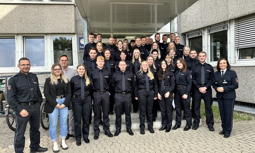 Die Neuzugänge der Polizeiinspektion Wolfsburg-Helmstedt.