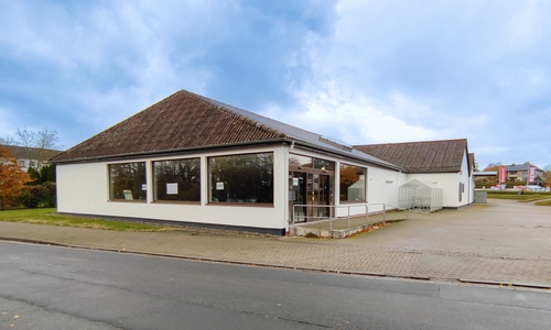 Hier tut sich etwas. Die Neueröffnung ist noch für diesen Monat angekündigt.