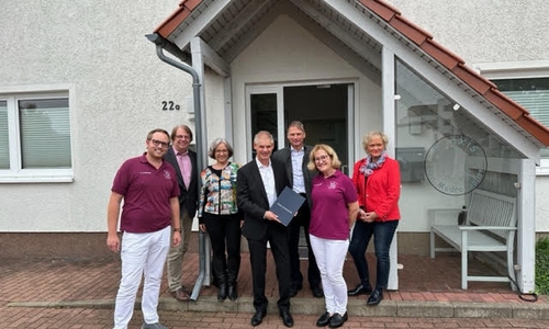 Dr. Roland Michalski, Dr. Dirk Härdrich, Astrid Penke, Frank Klingebiel, Stefan Klein, Dr. Simone Modro-Splitt und Ute Skalik (v. li.).
