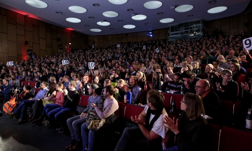 Das Publikum entscheidet über den Erfolg.