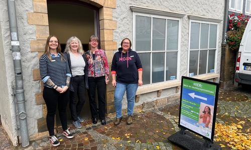 Sorgten für einen reibungslosen Verlauf der Impfaktion: Bianca Paeplow (Mitarbeiterin Gesundheitsamt), Amtsärztin Dr. Monika Schulze Kökelsum, Gabriele Swaydan und Michaela Henze (Mitarbeiterinnen Gesundheitsamt) (v. li.).