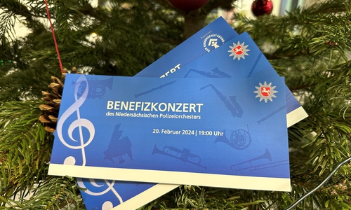 Karten für das Benefizkonzert.