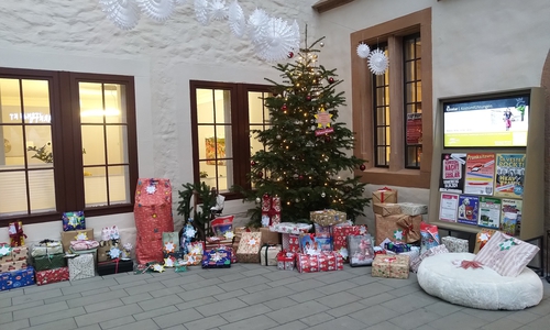 Alle Wünschen am Wunschbaum wurden erfüllt. 