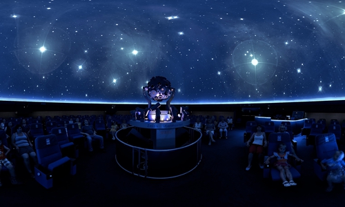 Das Planetarium bekommt neue Technik. Symbolbild