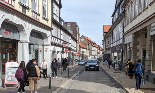 Auch während der Baumaßnahme am Breiten Tor soll die Innenstadt gut erreichbar sein - wie hier über die Breite Straße.