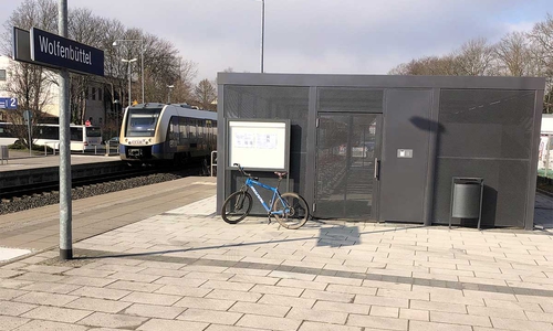 Das Fahrradparkhaus in Wolfenbüttel.