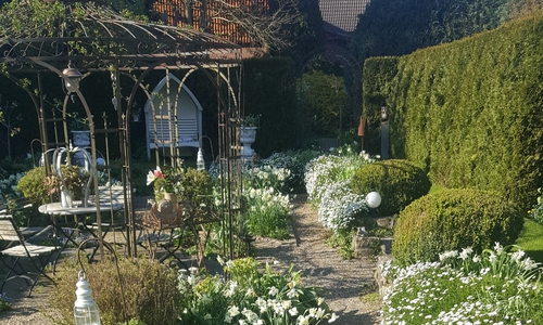 Der Garten der Familie Hantelmann macht den Anfang.
