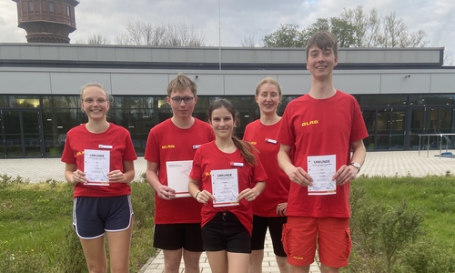 Die neuen Ausbildungsassistenten der Ortsgruppe: Anna Kroll, David Kröger, Kira Knieriem, Charlotte Wölfel und Johannes Adam (v. li.).