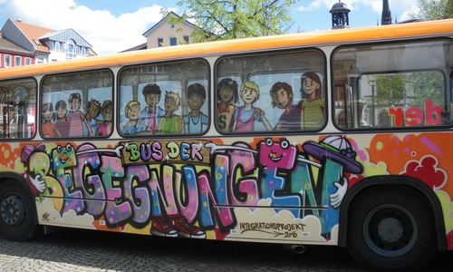 Der Bus der Begegnung tourt wieder durch Peine. 