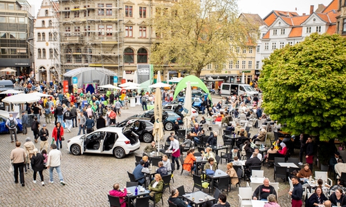 Am 6. und 7. Mai zog der Stadtfrühling zahlreiche Besucherinnen und Besucher in die Innenstadt. 