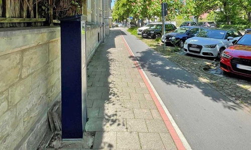 Einer der neuen Parkautomaten am Wilhelmitorwall, Ecke Gieselerwall.