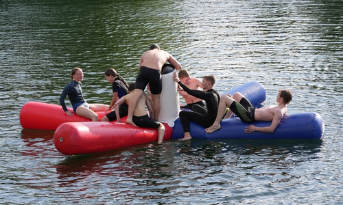 Der DLRG beim Training auf der Krake.