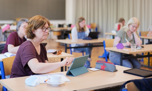 Beim Digitaltag wird das Bildungszentrum auch wieder Workshops für Lehrkräfte anbieten: Hier zu sehen sind Teilnehmende eines vergangenen Workshops zu digitalen Lehr- und Lernmethoden.