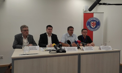 Am Morgen wurde eine Pressekonferenz zur Unwetterlage in Braunschweig einberufen.