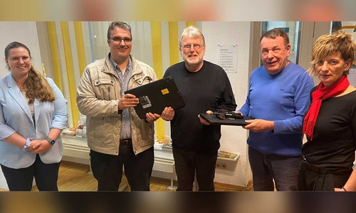 v.l.n.r.: Janine Gericke (FreiwilligenAgentur Goslar), Dr. Daniel Tomowski (ERA), Wolfgang Dahncke (Laptops4Goslar), Malte Sandweg (ERA) und Kerstin Eilers-Kamarys (FreiwilligenAgentur Goslar).