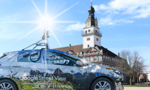 Google schickt die Kamera-Autos auch durch unsere Städte.