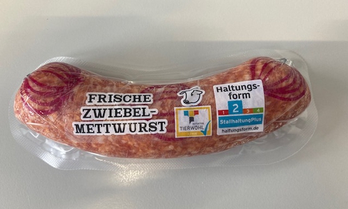 Grund für den Rückruf ist, dass in einer einzelnen Probe der betroffenen Zwiebelmettwurst eine mikrobielle Verunreinigung mit Salmonellen festgestellt worden sei. 