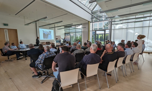 Die Bürgerinformationsveranstaltung zum Hochwasserschutz in der Goslarer Altstadt ist gut besucht. Drei Vorträge beschreiben den Status quo.