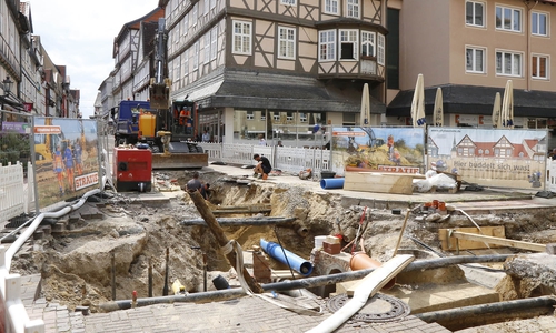 Die Arbeiten laufen auch Hochtouren.