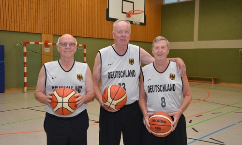 Das Wolfenbütteler Trio für Argentinien in der Altersklasse 75plus (von links): Peter Ammon, Jürgen Wohlers und Burkhard Junger.