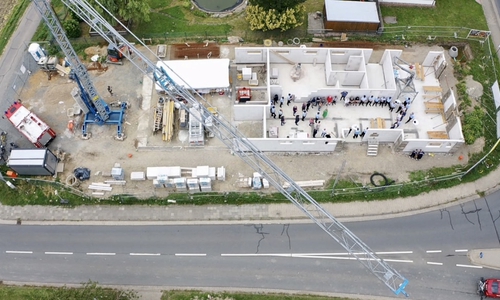 Der Bau des neuen Feuerwehrgerätehauses geht voran.