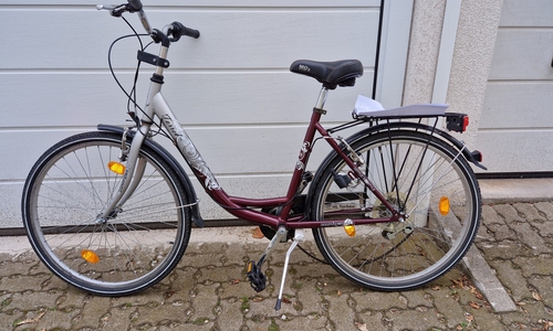Bislang konnte der Eigentümer des Fahrrades noch nicht ermittelt werden.