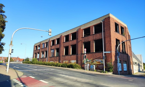 Die alte Welger-Halle wird abgerissen.