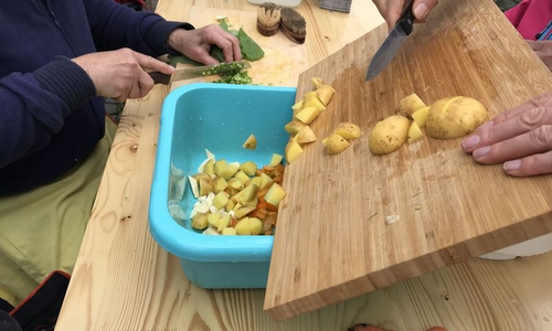 Auch in diesem Jahr heißt es in Braunschweig wieder: schrubben, schnippeln, kochen und genießen!