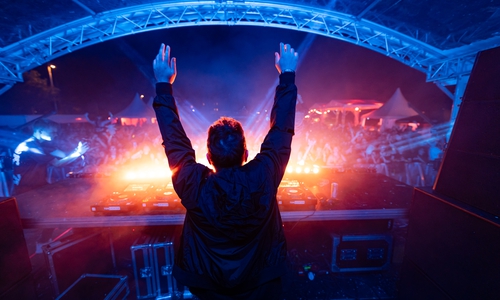 Freunde der elektronischen Musik kommen Pfingsten auf ihre Kosten. 