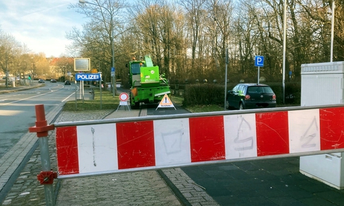 Wegen der Baumfällungen kommt es zu Sperrungen.