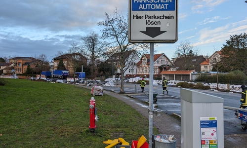 Die Parkflächen am Rosenwall bleiben vorerst gesperrt. Archivbild