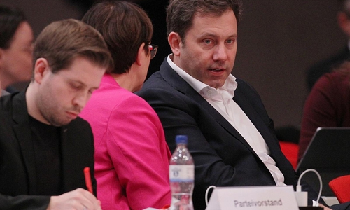 Kevin Kühnert, Saskia Esken, Lars Klingbeil (Archiv)