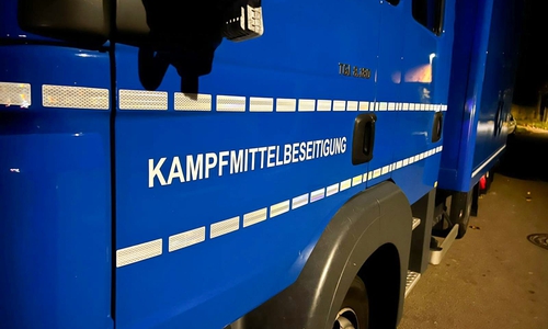 Die Kampfmittelbeseitigung rückte sofort an, um sich um die Bombe zu kümmern.