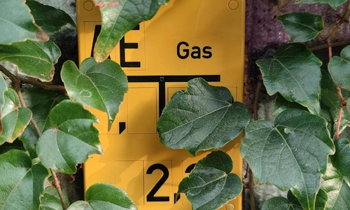 Gas-Hinweisschild (Symbolbild).
