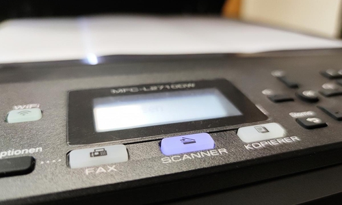 Scanner mit integriertem Faxgerät (Archiv)