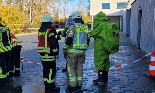 Spezialisten führten Messungen durch. 