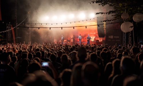 Braunschweigs Sommer wird Musikalisch: zum Beispiel vom 28. Mai bis zum 29. Juni im Applaus Garten.