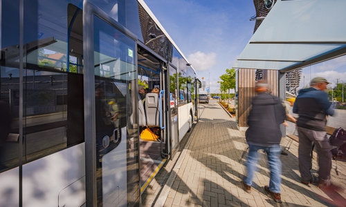 Pünktlich zum Fahrplanwechsel am 15. Dezember wird die Buslinie 840 um einen Haltepunkt auf Torfhaus erweitert. Damit geht ein langgehegter Wunsch in Erfüllung.  