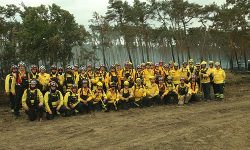 Die Mitglieder des Waldbrandteams, die in Brandenburg im Einsatz waren.